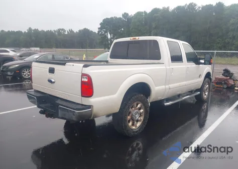 2013 Ford F-250 Lariat z USA, uszkodzony, nr VIN 1FT7W2BT3DEB08119